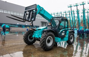 Обзор телескопического погрузчика Sunward SWTH3507